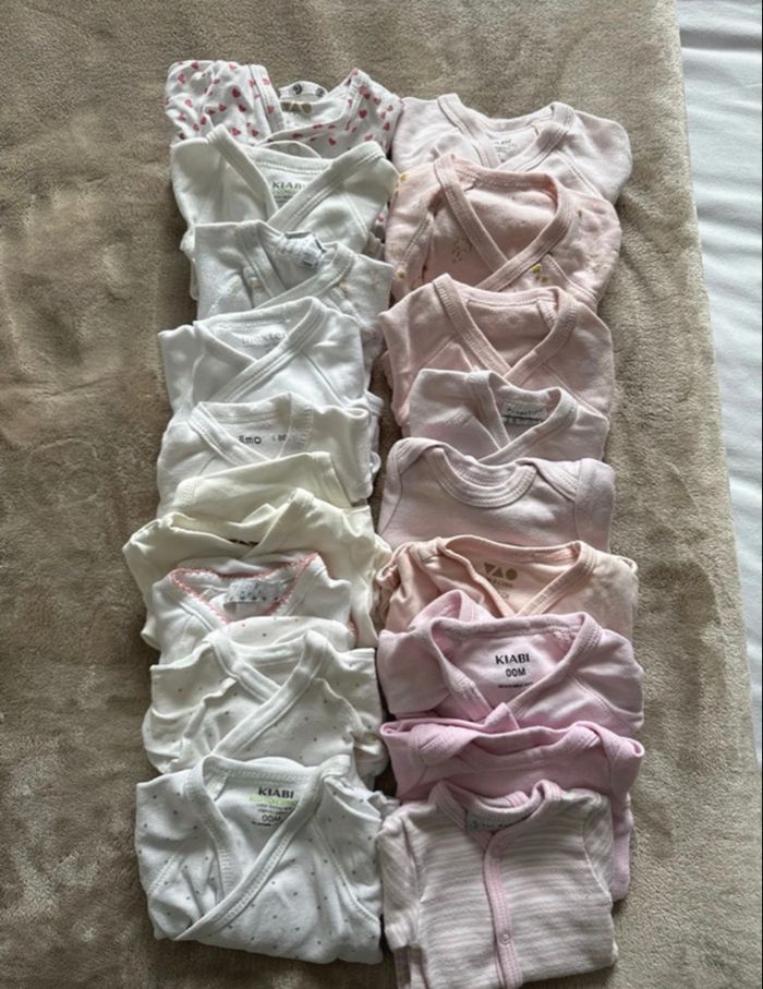 Lot prématuré fille - photo numéro 2