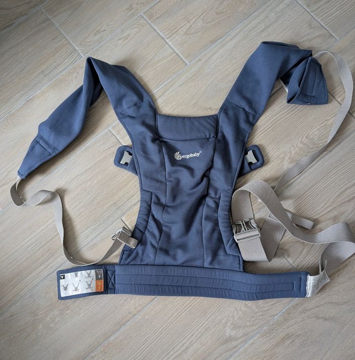 Porte-bébé Ergobaby Embrace - photo numéro 2