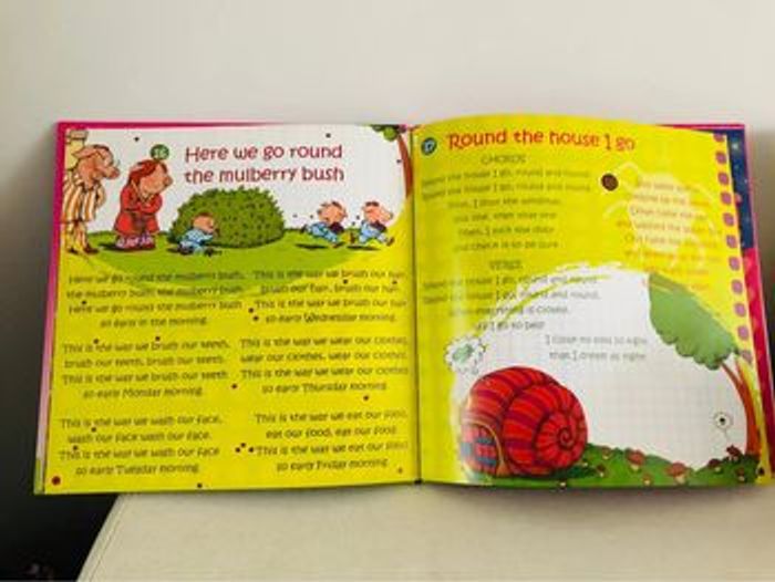 Livre mes 30 premières comptines anglaises avec CD neuf - photo numéro 4