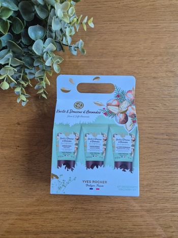 Lot karité douceur d'amande Yves rocher