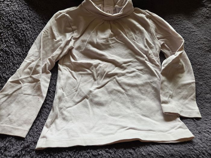 Sous pull kiabi 2ans