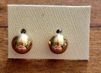 Clous d oreilles boules