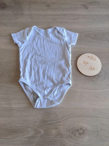 Bodie Kiabi 12 mois unisexe