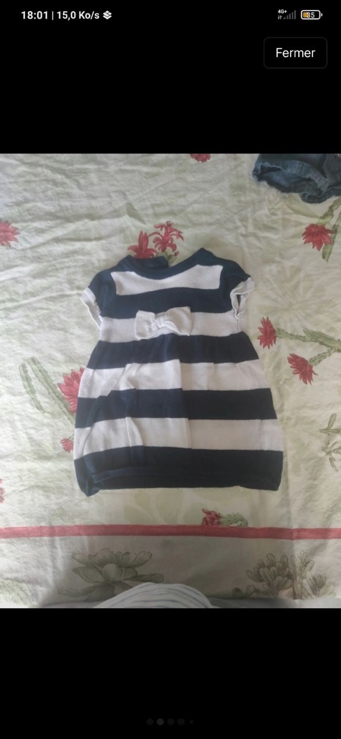 Lot de 4 robes - photo numéro 2