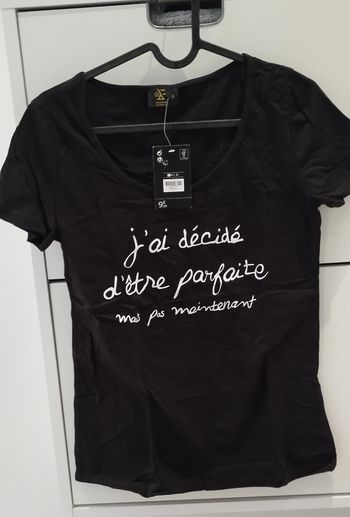 T-shirt MC femme taille S fashion express neuf