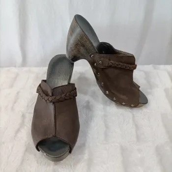 Mules en cuir et bois - Bocage Paris - Taille 38