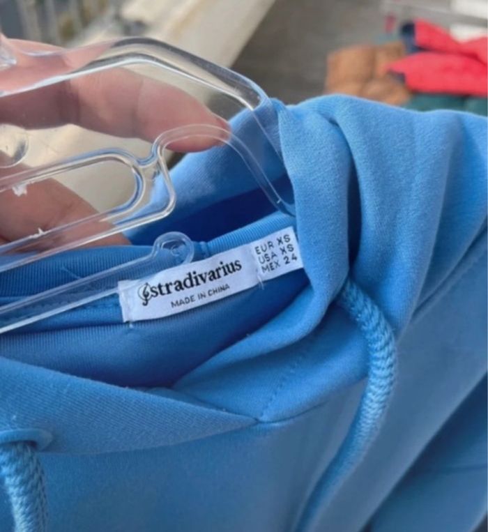 Sweat à capuche femme - photo numéro 3