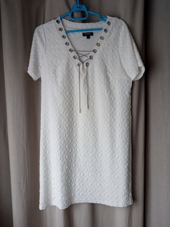 Robe blanche taille 38 Charlott