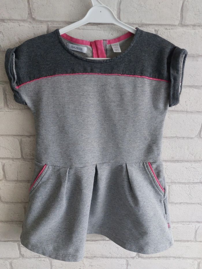 Robe Okaidi taille 3 ans / 98 cm