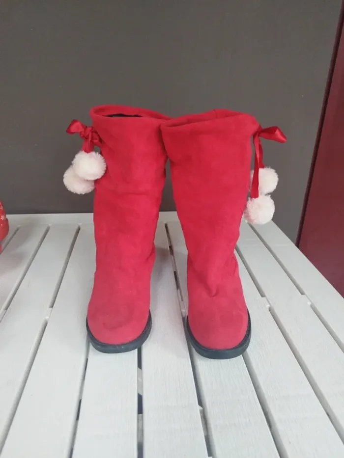 Bottes pompons noël