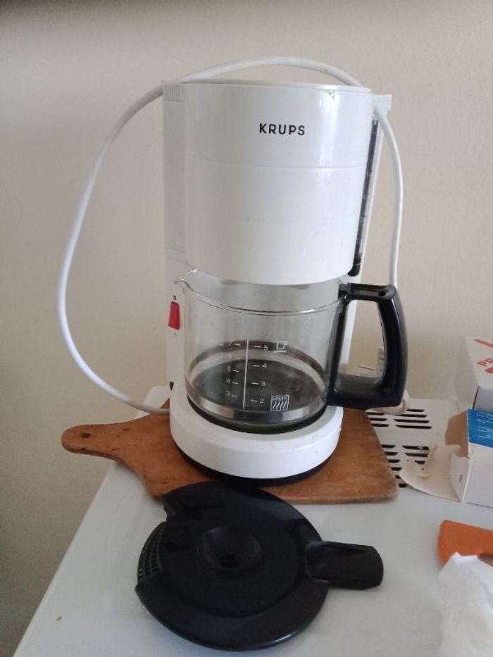 café três Bon etat
