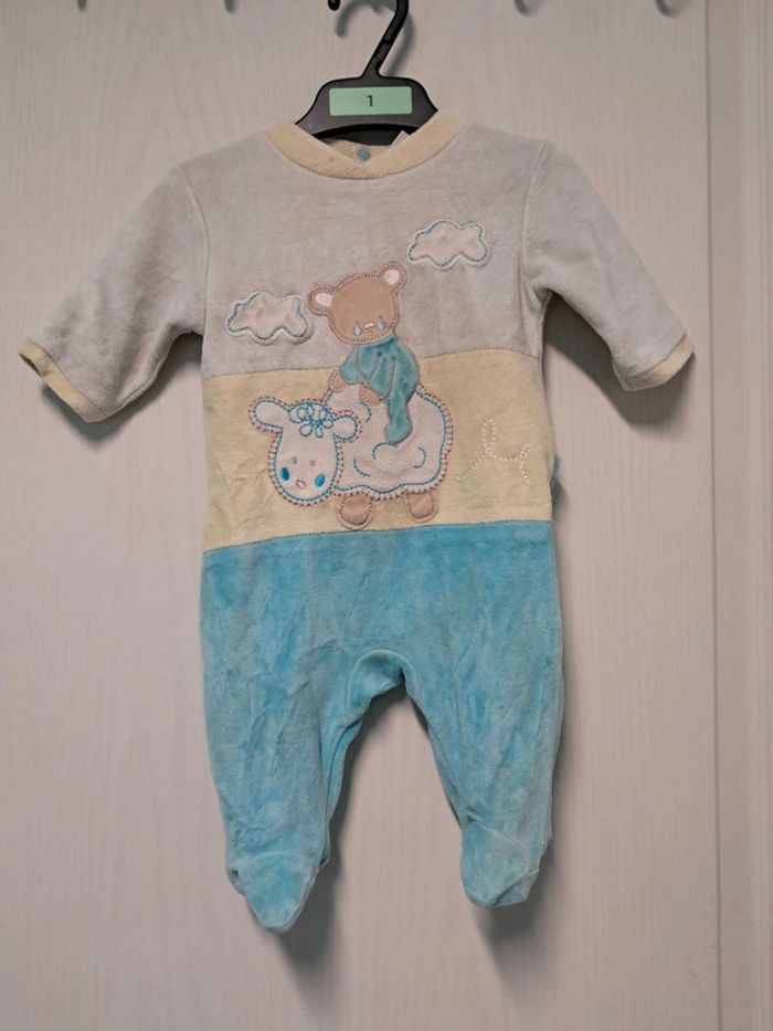 Pyjama 1 mois