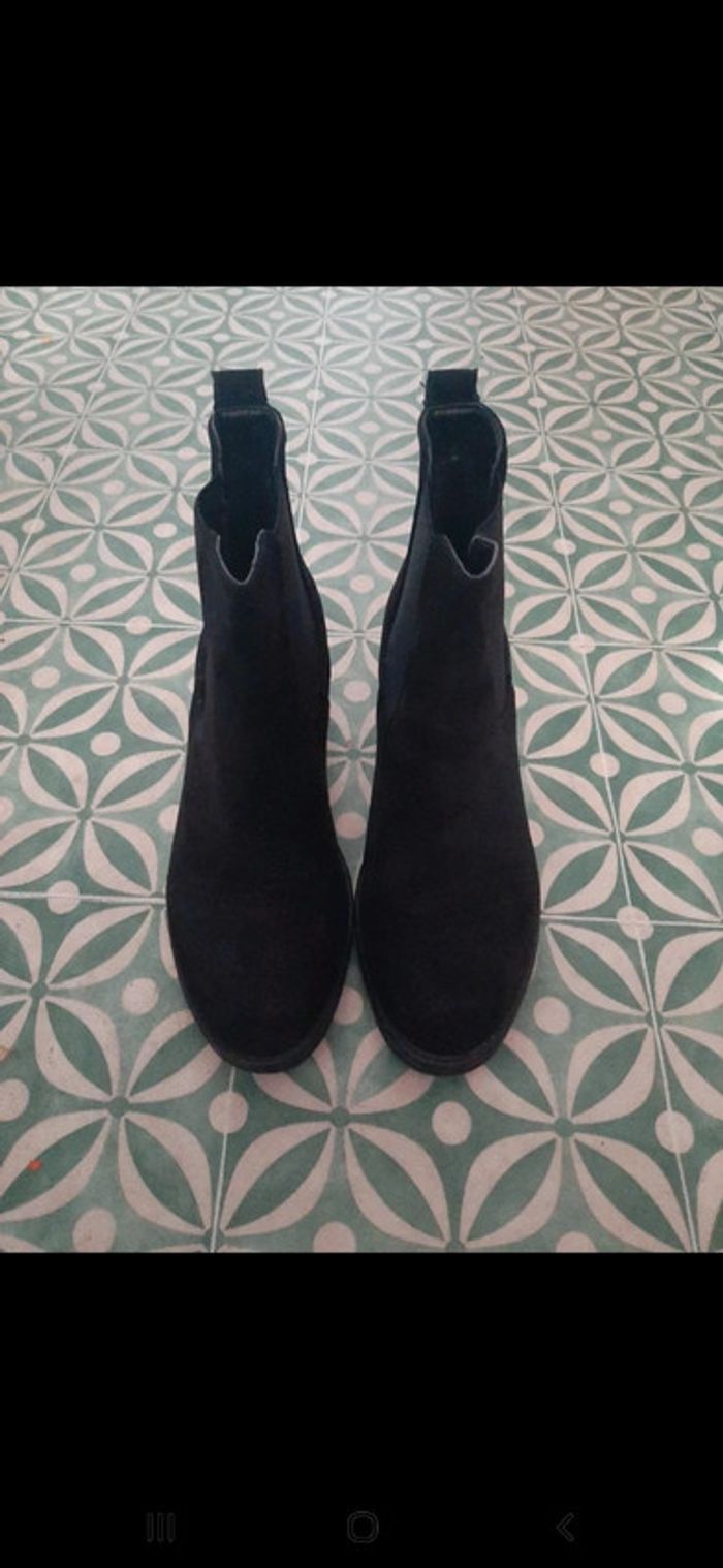 Bottine suédine T39 neuves
