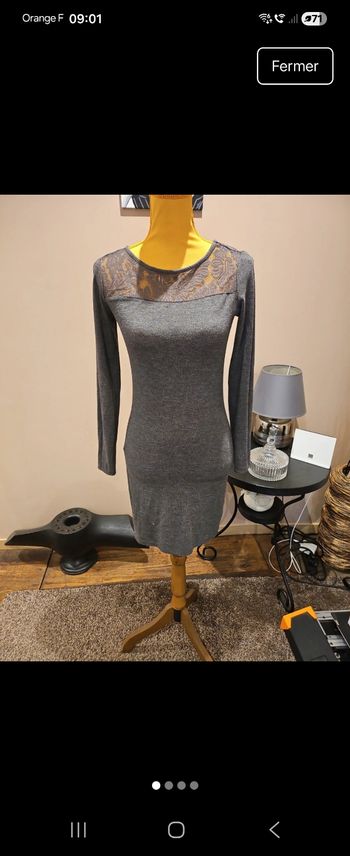 Robe detail dentelle