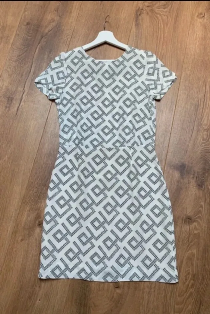 Superbe Robe neuve Gerard Darel 🌸 S 36 - photo numéro 5