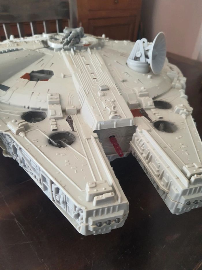 Star Wars Faucon Millenium 2004 Hasbro - photo numéro 14