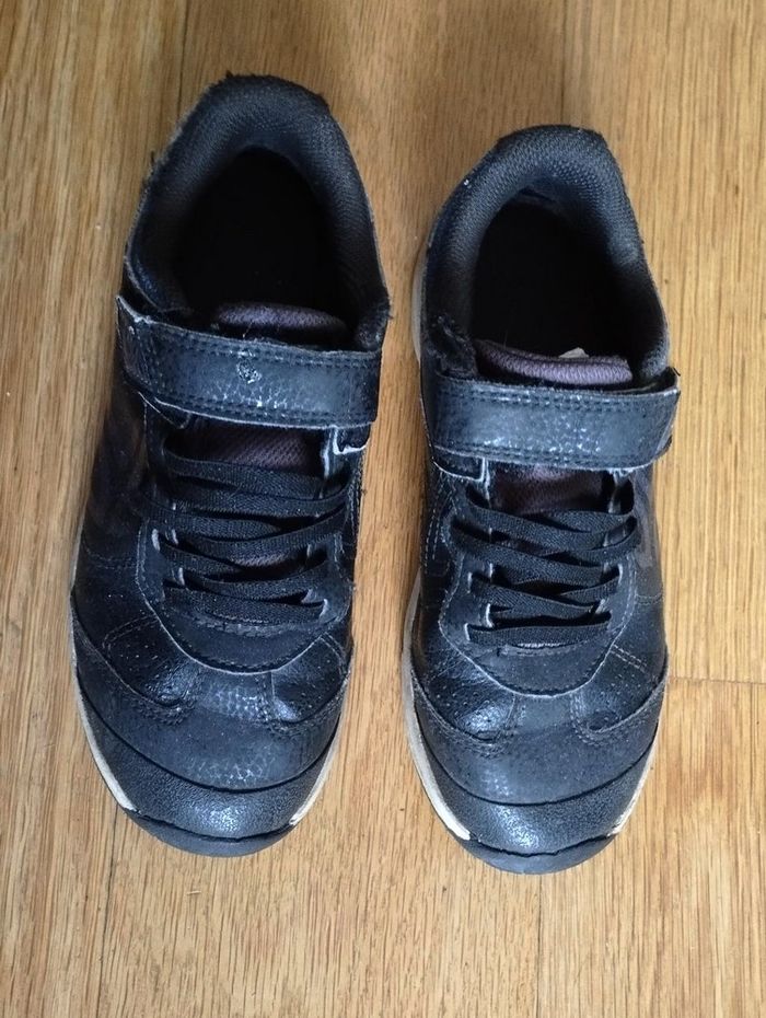 2 paires de baskets Artengo pointure 34 - photo numéro 7