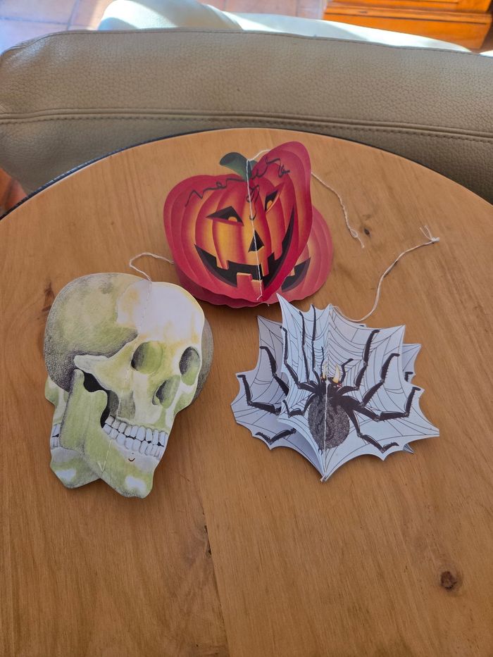 Lot de décorations halloween - photo numéro 5