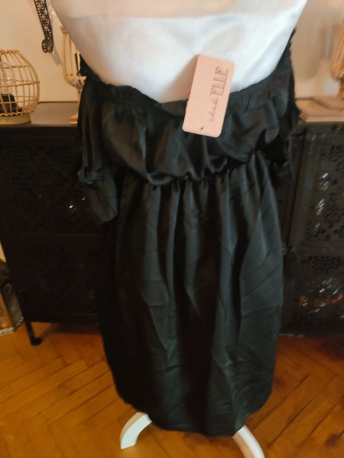 Robe noire - photo numéro 3