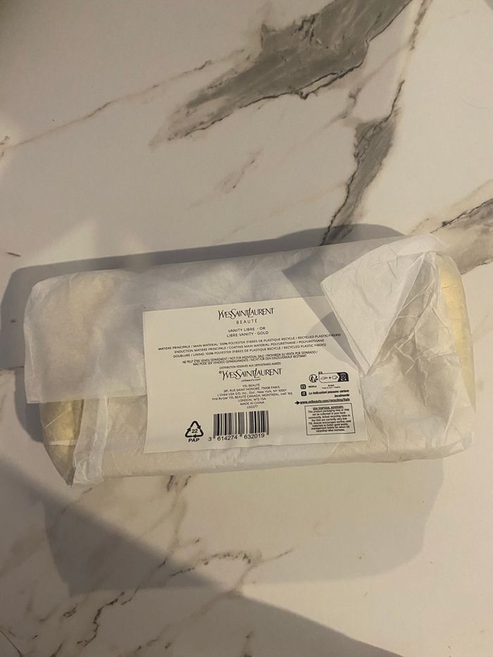 Trousse de toilette YSL - photo numéro 4