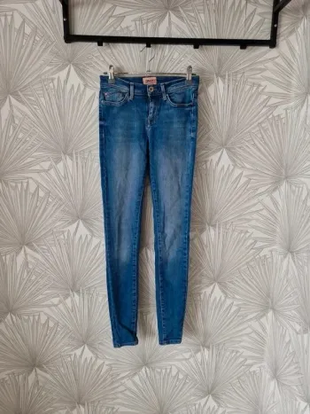 Joli jean Only taille 32