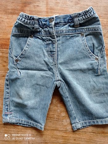 Jean fille, Kiabi, taille 12 mois NEUF