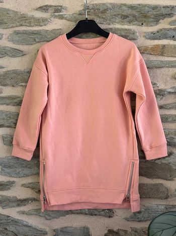 Robe Sweat, en taille cinq ans