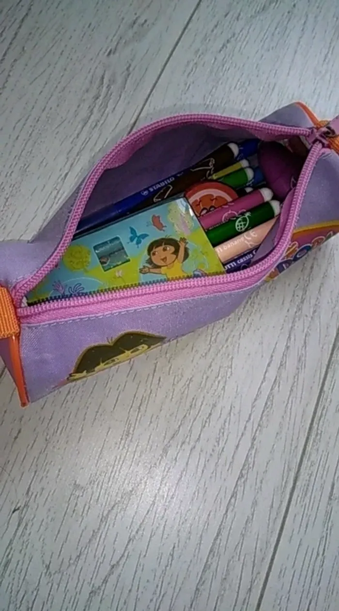 Lot  sac à goûter + trousse Dora l'exploratrice - photo numéro 4