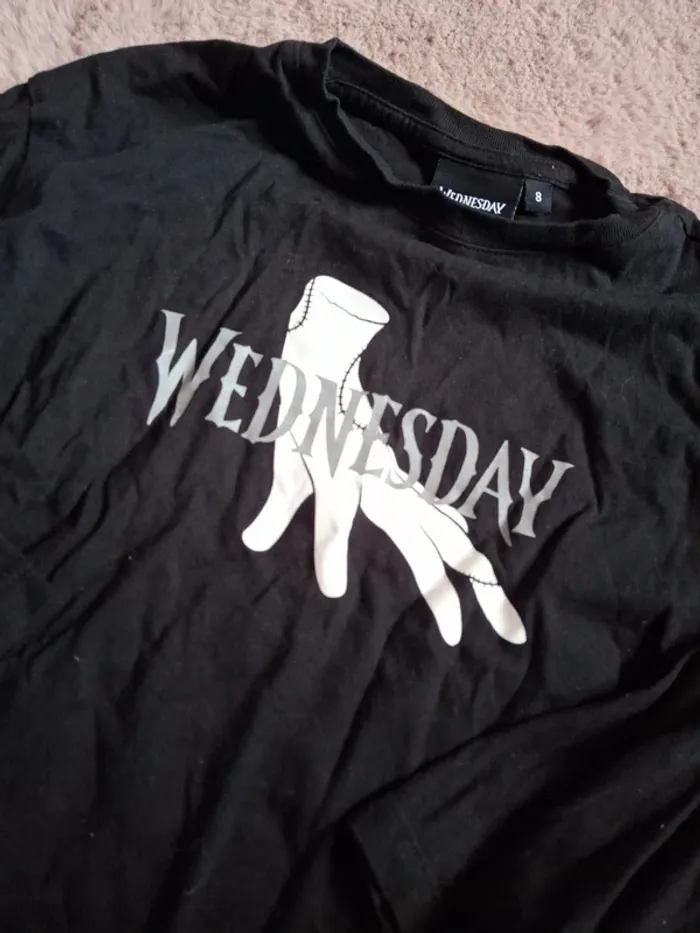 Tshirt mercredi taille 8 ans - photo numéro 2