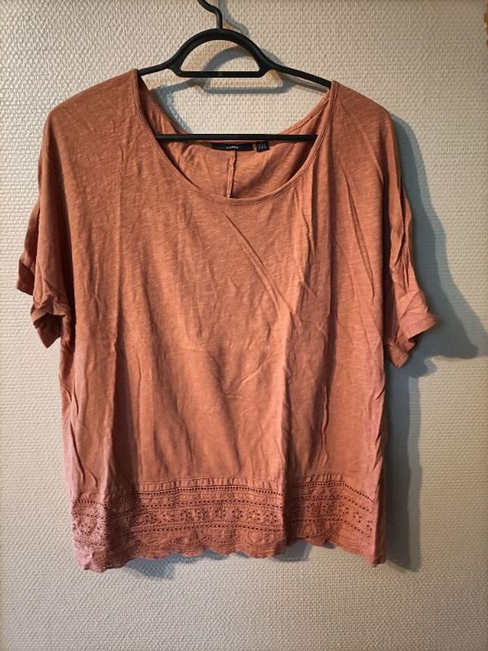 Tshirt orange rouille dentelle broderie