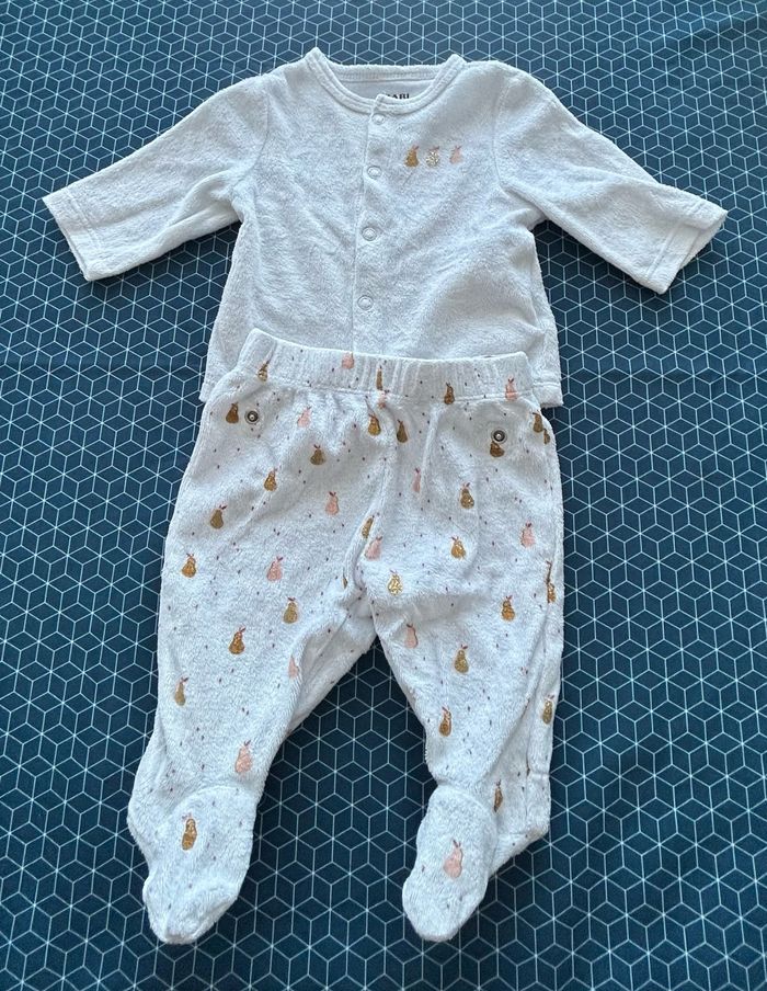 Lot 2 pyjamas velours 1M - photo numéro 2