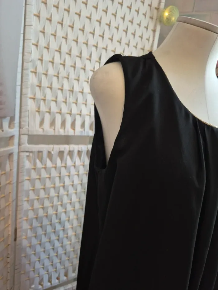 💕Jolie robe noire femme T44 la halle 💕 - photo numéro 11