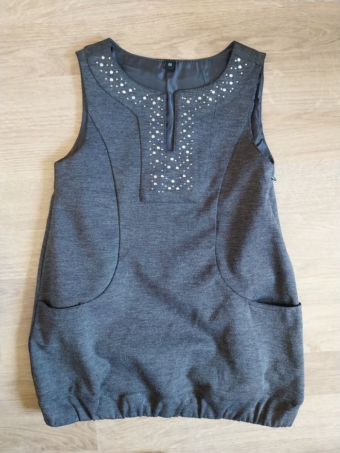 Robe grise