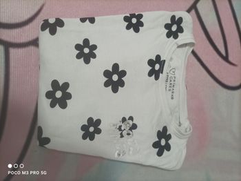 Vend tee shirt a fleurs