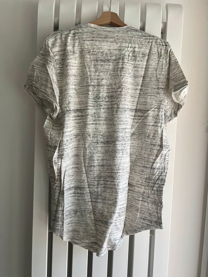 T-shirt Hollister 2XL - photo numéro 2