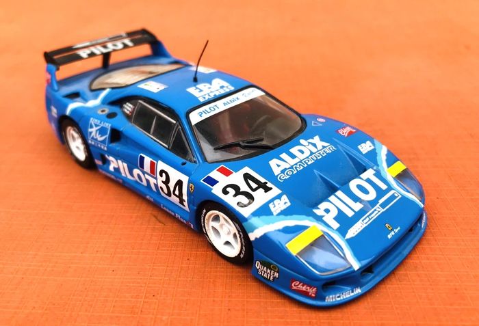 Voiture miniature Ferrari F40 Racing (2003) - photo numéro 8
