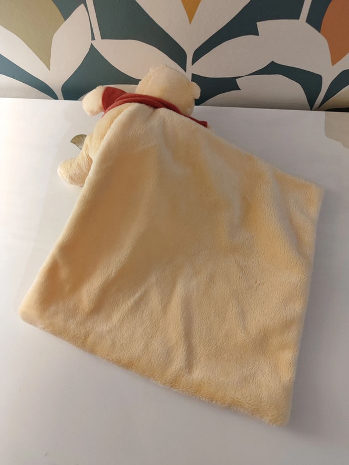 Doudou plat Winnie l'ourson Disney baby - photo numéro 3