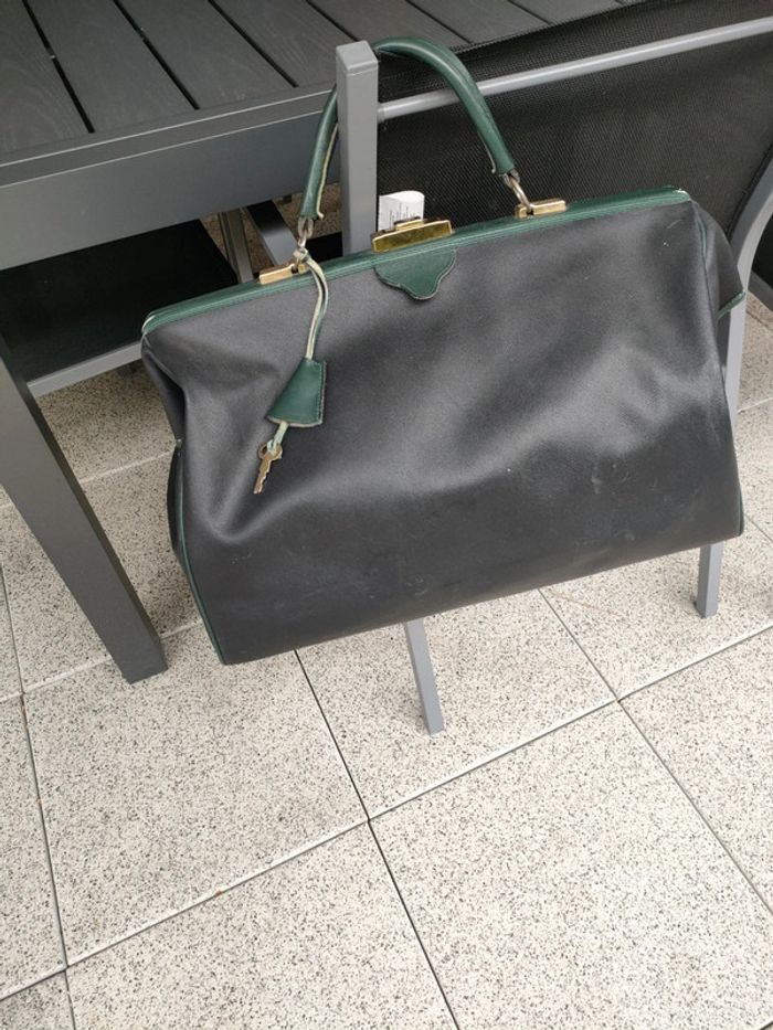 sac de voyage Jacques Esterel - photo numéro 4