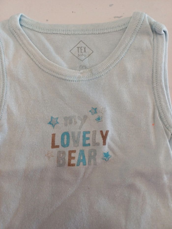 Lot 3 bodies sans manche Garçon 6 mois Disney très bon état - photo numéro 9