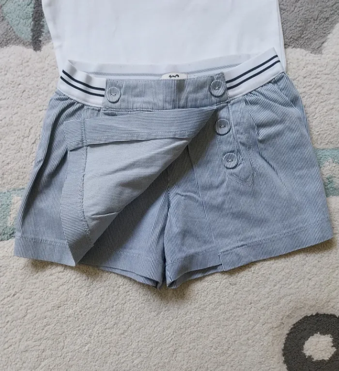 Jupe short 4ans " Cyrillus " - photo numéro 3