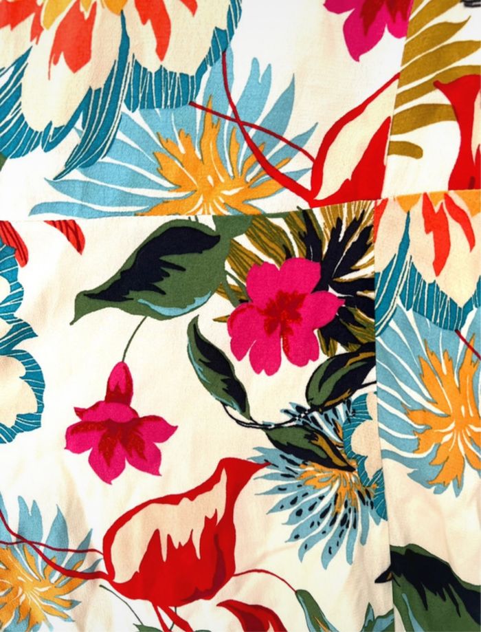 Robe d’été fleurs et oiseaux Etam XS doublée et nouée dans le dos - photo numéro 3
