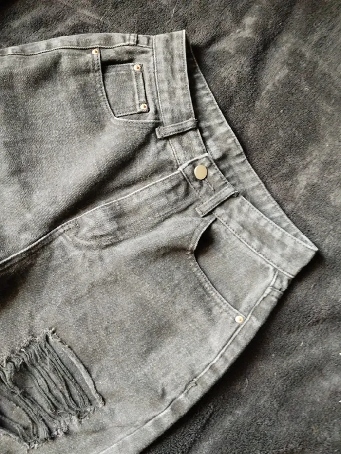 Jeans noir - photo numéro 3