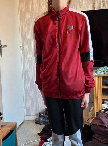 Veste  puma  mixte taille 13-14ans
