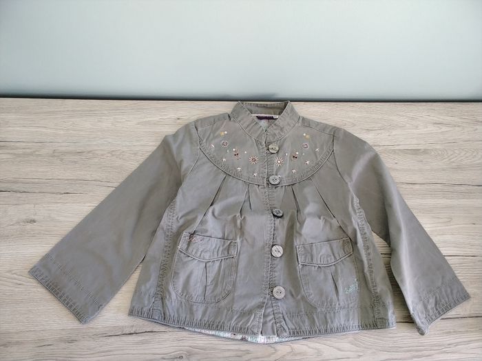 Veste mi-saison brodée fleurie fille 4 ans - photo numéro 1