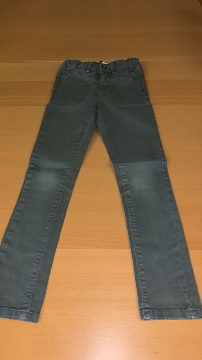 Tregging en Jean kaki okaidi