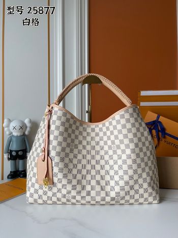 Louis Vuitton  M40249