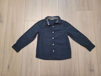 Chemise bleu marine à pois blanc. Garçon 6 ans. Marque Eldys