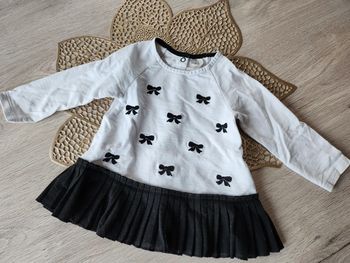 Tunique noire et blanche