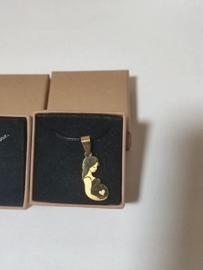 Collier plus pendentif plus boite - photo numéro 5