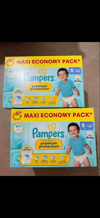 Lot de 2 cartons de couches taille 5 Pampers premuim 